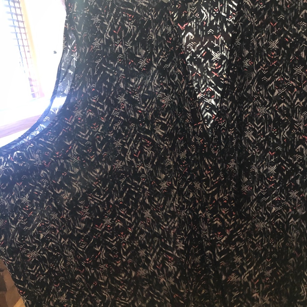 TORRID multi print tank-top!